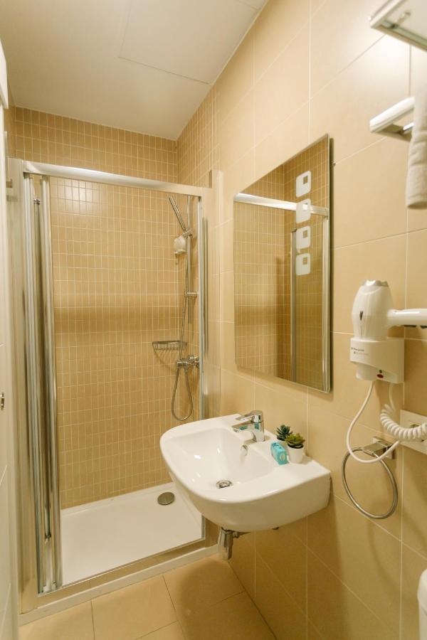 Apartament O&L Lumbreras: Bright Duplex With Private Terrace Sewilla Zewnętrze zdjęcie