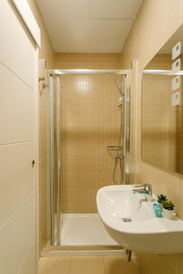 Apartament O&L Lumbreras: Bright Duplex With Private Terrace Sewilla Zewnętrze zdjęcie